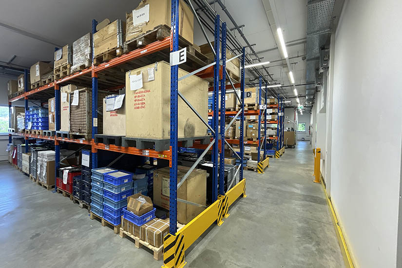 BK25-Lager-iP-02-825x550