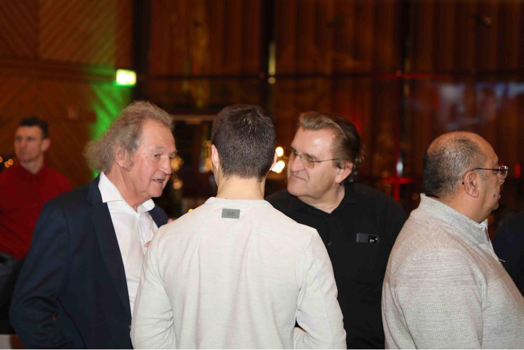 Weihnfeier-Heppler-1225-50